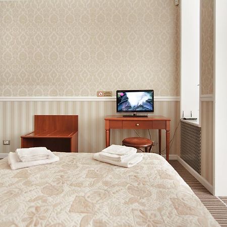 Consul Hotel Консул Οδησσός Δωμάτιο φωτογραφία