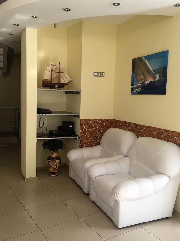 Consul Hotel Консул Οδησσός Εξωτερικό φωτογραφία