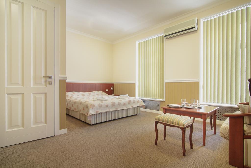 Consul Hotel Консул Οδησσός Εξωτερικό φωτογραφία