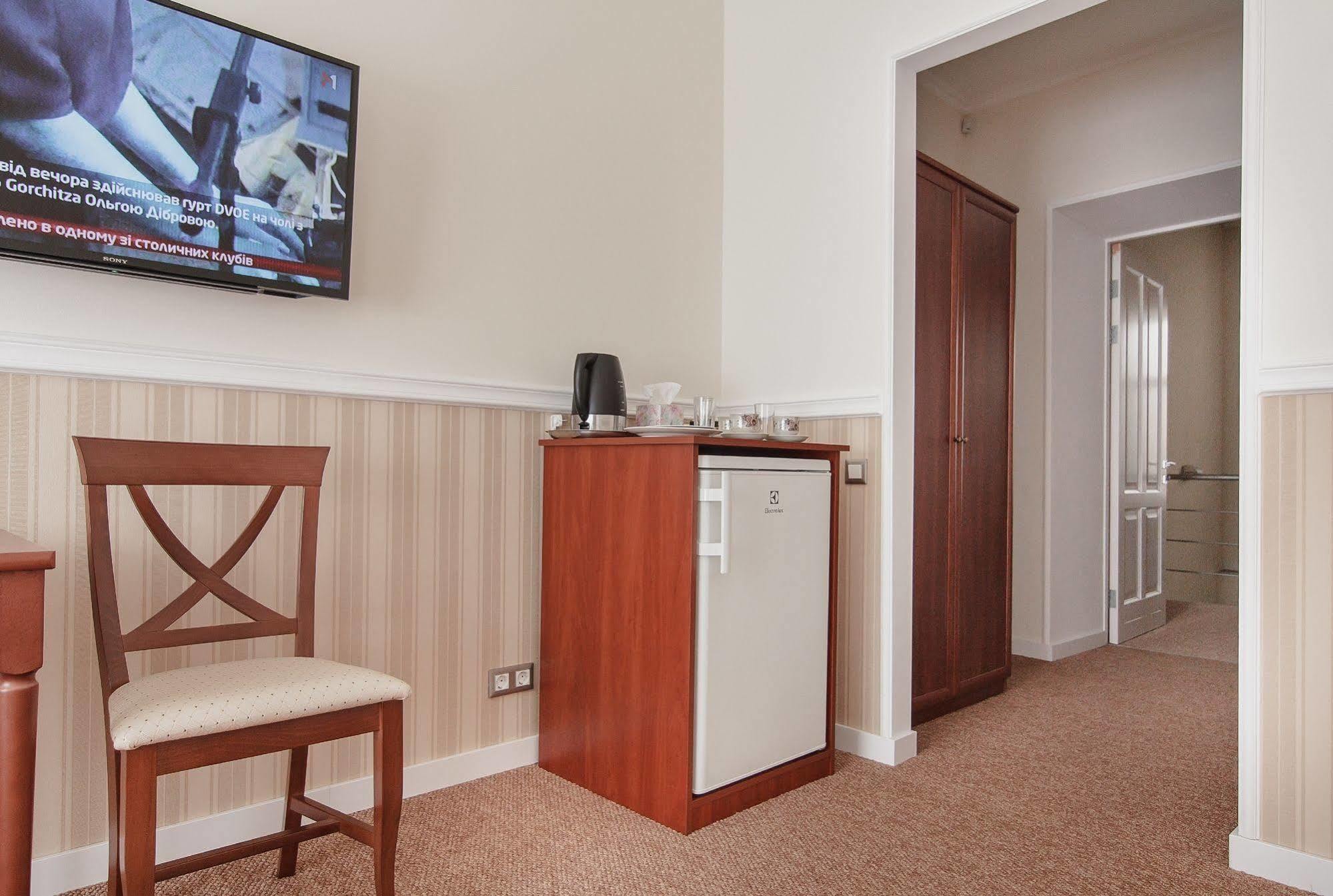 Consul Hotel Консул Οδησσός Εξωτερικό φωτογραφία